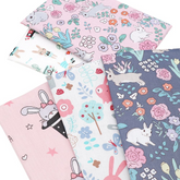 CraftsFabrics Lot de 5 tissus en coton sergé à imprimé animalier, motif lapin, rose, tulipe, motif floral, pour couture et matelassage